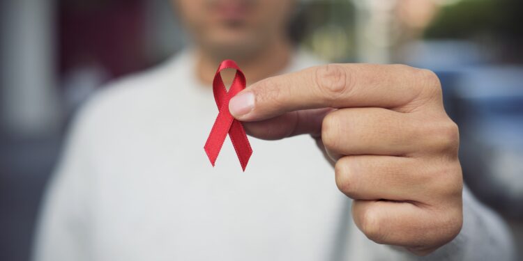 Saiba como identificar os sintomas do AVC e prevenir a doença