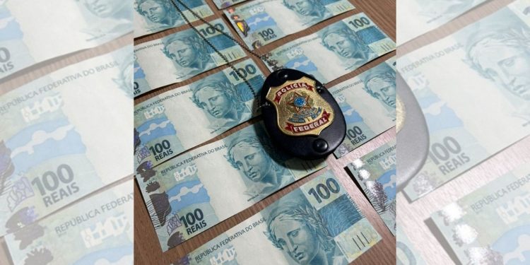 Homem é preso ao receber encomenda com notas falsas pelos Correios em Igaraçu do Tietê